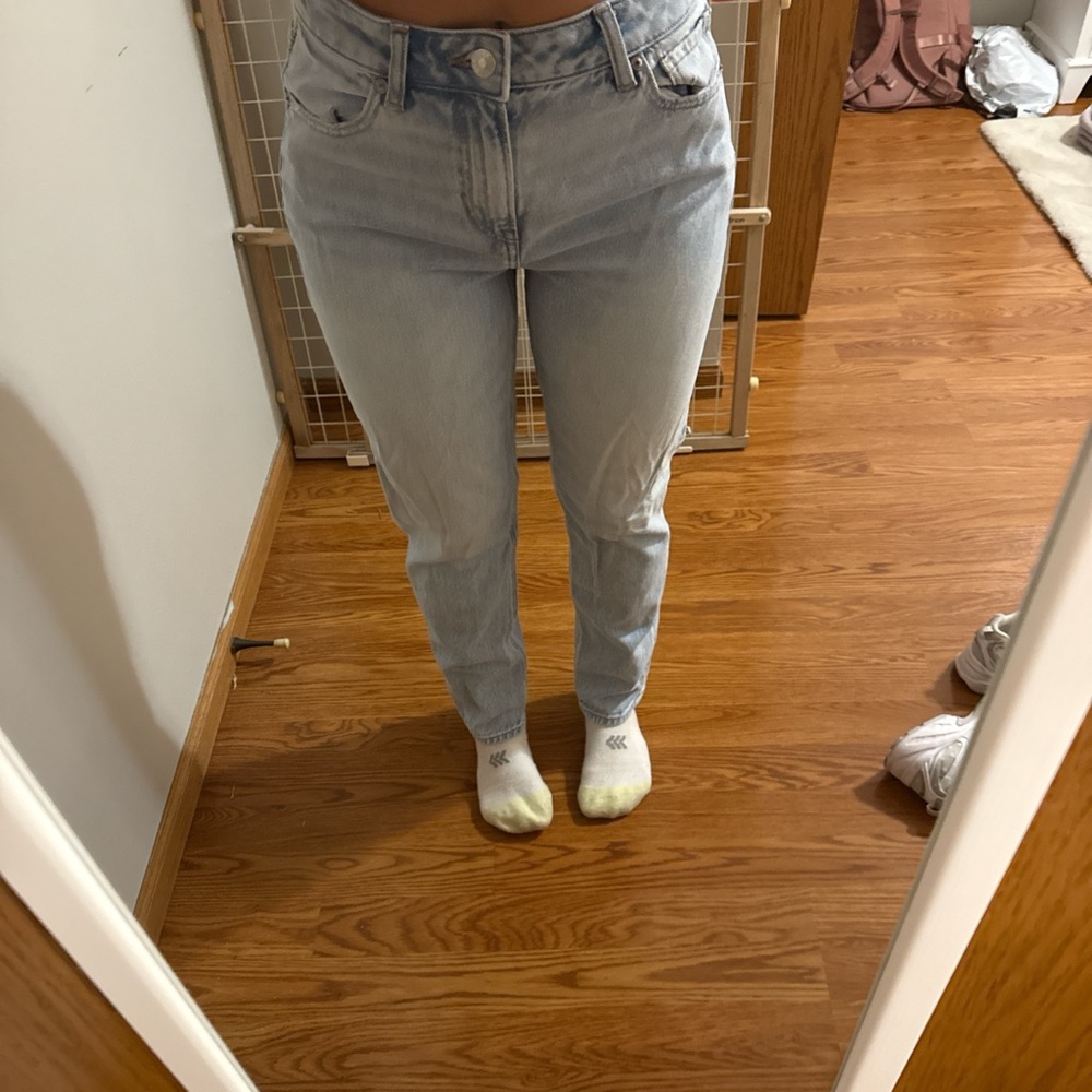 American Eagle Outfitters Light Blue Straight Leg Jeans